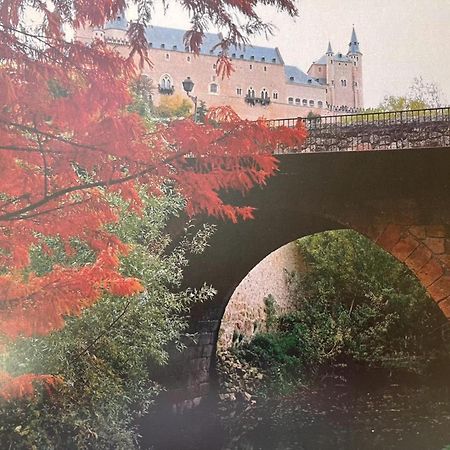 El Jardín de la Alegría Vila Zamarramala Exterior foto